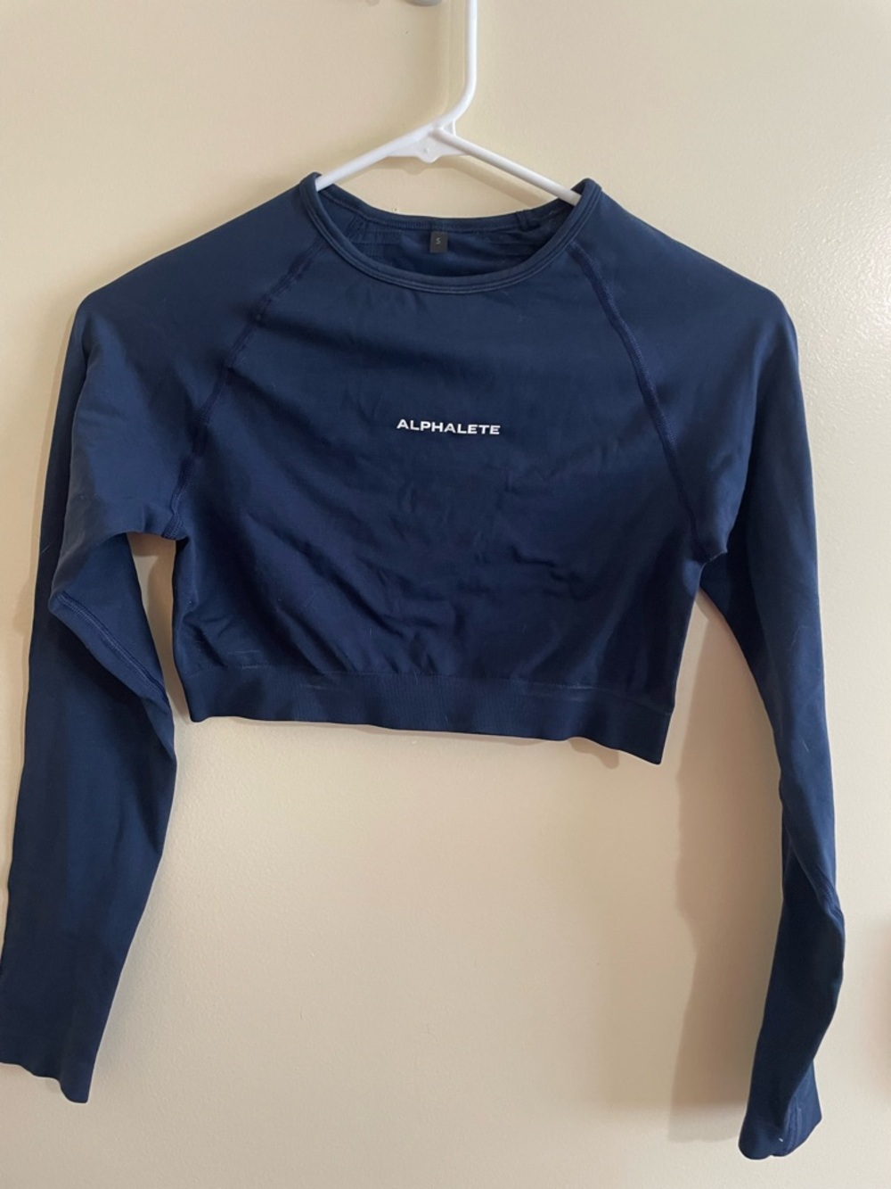 Alphalete Fitted Cropped Long Sleeve